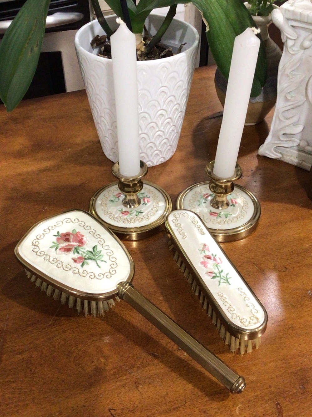 Vintage Floral Vanity Brush & Candle Holder Set - Cream and Gold